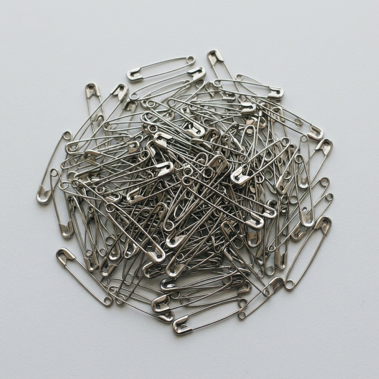 Race Day Safety Pins Box of 1440